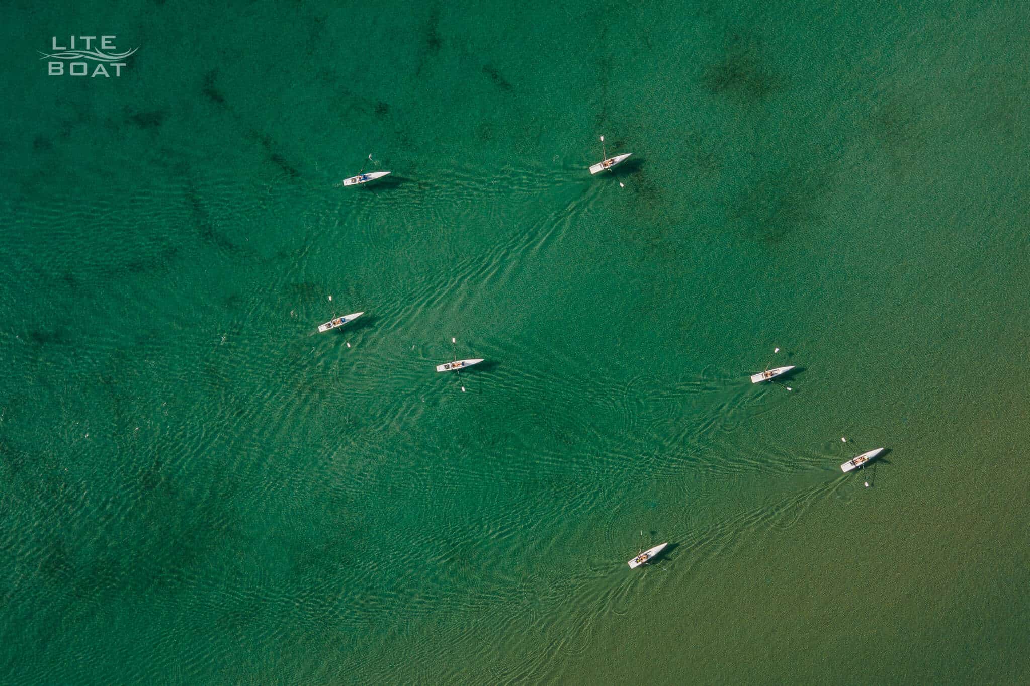 Liteboat-in-greece-wallpaper