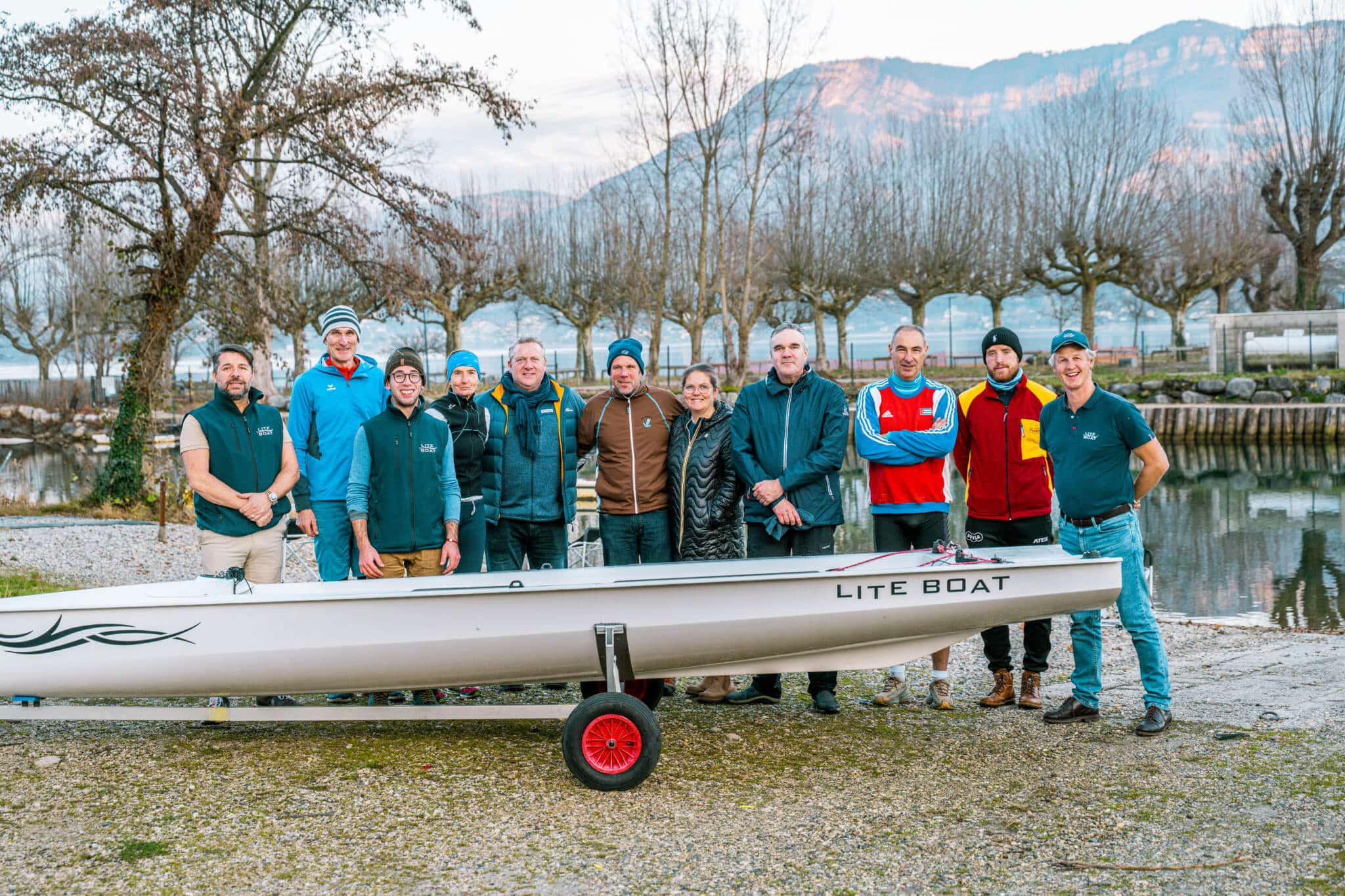 liteboat-dealers-meeting-25-10